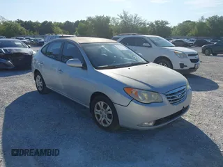 2010 Hyundai Elantra GLS z VIN KMHDU4AD2AU017791, wystawiony jako IAAI lot #42191677 z przebiegiem 153 253 mil mil oraz . Historia ofert i sprzedaży dostępna na DreamBid. Obrazek 1.