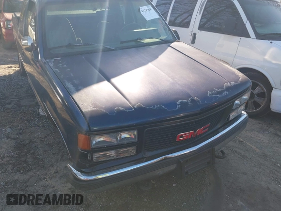1994 GMC Sierra 1500 z VIN 2GTEK19K3R1550658, wystawiony jako IAAI lot #41789683 z przebiegiem 322 572 mil mil oraz . Historia ofert i sprzedaży dostępna na DreamBid. Obrazek 6.