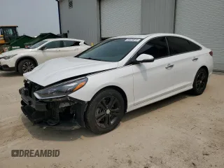 2018 Hyundai Sonata SEL z VIN 5NPE34AF2JH712411, wystawiony jako Copart lot #59324615 z przebiegiem 67 990 mil mil oraz Czysty tytuł • Clean title. Historia ofert i sprzedaży dostępna na DreamBid. Obrazek 1.