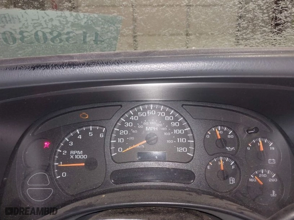 2005 Chevrolet Avalanche LS with VIN 3GNEC12Z45G296522, listed as a IAAI auction lot 41380309 with 245,380 mi miles. Bid and sale history available at carsss.com. Image 7.