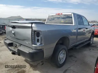 2020 Ram 2500 Tradesman with VIN 3C6UR5CJ4LG138575, listed as a Copart auction lot 48793825 with 33,993 mi miles and Clean Title. Bid and sale history available at carsss.com. Image 3.