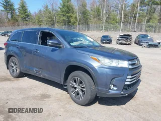 2018 Toyota Highlander LE with VIN 5TDBZRFH9JS837716, listed as a IAAI auction lot 42075645 with 36,893 mi miles and . Bid and sale history available at DreamBid. Image 1.