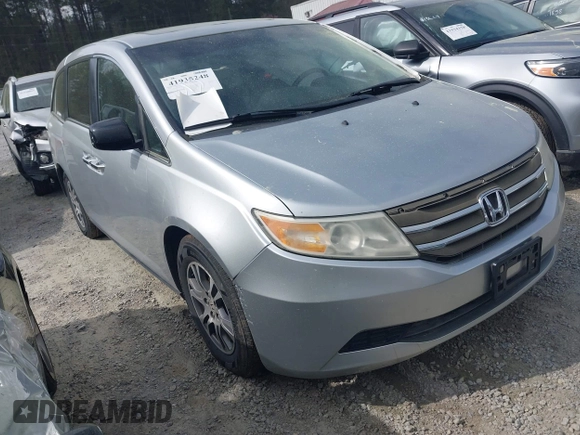 2012 Honda Odyssey EX-L with VIN 5FNRL5H66CB069916, listed as a IAAI auction lot 41935248 with 230,204 mi miles and . Bid and sale history available at carsss.com. Image 1.