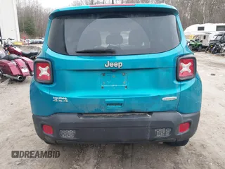 2020 Jeep Renegade Latitude with VIN ZACNJBBB7LPL94542, listed as a IAAI auction lot 41153749 with 67,706 mi miles. Bid and sale history available at carsss.com. Image 16.