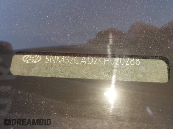 2019 Hyundai Santa Fe SE with VIN 5NMS2CAD2KH020288, listed as a IAAI auction lot 41398304 with 136,693 mi miles and . Bid and sale history available at DreamBid. Image 9.