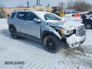2019 GMC Acadia SLT z VIN 1GKKNULS7KZ170471, wystawiony jako IAAI lot #41499589 z przebiegiem 142 064 mil mil oraz . Historia ofert i sprzedaży dostępna na DreamBid. Obrazek 1.