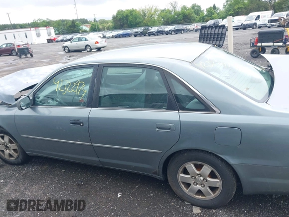 2000 Toyota Avalon XL with VIN 4T1BF28B5YU107764, listed as a IAAI auction lot 42322974 with 172,557 mi miles and . Bid and sale history available at DreamBid. Image 14.