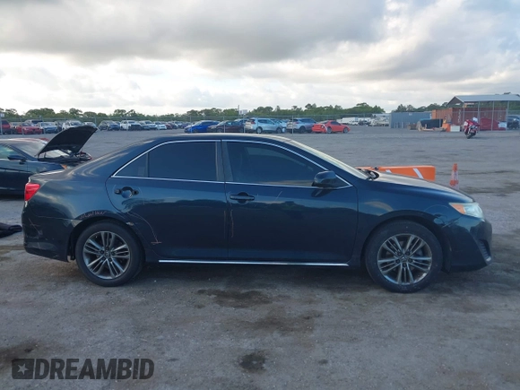 2014 Toyota Camry L with VIN 4T4BF1FK7ER349244, listed as a IAAI auction lot 42040599 with 186,545 mi miles. Bid and sale history available at carsss.com. Image 14.