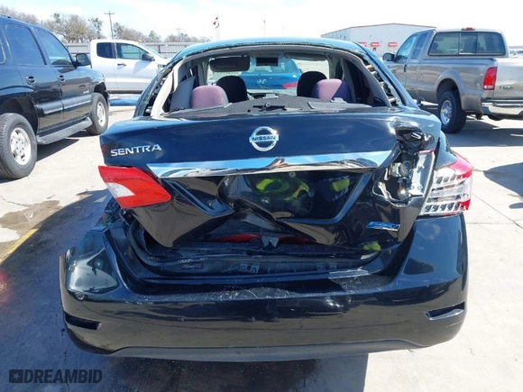 2014 Nissan Sentra SV with VIN 3N1AB7AP3EY216041, listed as a IAAI auction lot 41646043 with 132,008 mi miles. Bid and sale history available at carsss.com. Image 17.