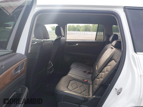2025 Volkswagen Atlas SE with VIN 1V2HR2CAXSC505813, listed as a IAAI auction lot 42149407 with 19,160 mi miles and . Bid and sale history available at DreamBid. Image 8.