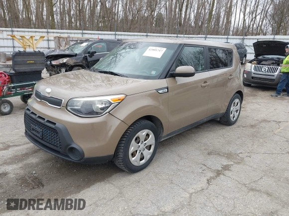 2015 Kia Soul with VIN KNDJN2A23F7117489, listed as a IAAI auction lot 42001717 with 171,816 mi miles and . Bid and sale history available at DreamBid. Image 18.