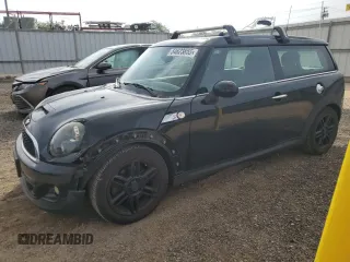 2014 MINI Clubman S z VIN WMWZG3C52ET801091, wystawiony jako Copart lot #54623855 z przebiegiem 109 477 mil mil oraz Szkoda całkowita • Salvage title. Historia ofert i sprzedaży dostępna na DreamBid. Obrazek 1.