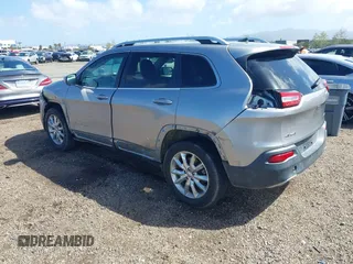 2017 Jeep Cherokee Limited z VIN 1C4PJMDB4HW518815, wystawiony jako IAAI lot #41798567 z przebiegiem 68 332 mil mil oraz . Historia ofert i sprzedaży dostępna na DreamBid. Obrazek 3.