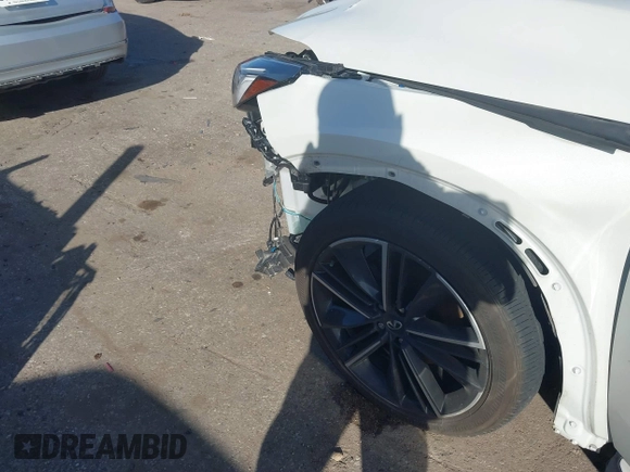 2023 Infiniti QX55 Luxe z VIN 3PCAJ5JR7PF109627, wystawiony jako IAAI lot #41213605 z przebiegiem 16 561 mil mil oraz . Historia ofert i sprzedaży dostępna na DreamBid. Obrazek 6.