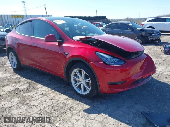 2021 Tesla Model Y Standard Range with VIN 5YJYGDED1MF111410, listed as a IAAI auction lot 41942323 with 24,836 mi miles. Bid and sale history available at carsss.com. Image 1.