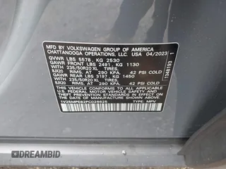 2023 Volkswagen ID.4 S z VIN 1V25MPE82PC026625, wystawiony jako IAAI lot #42256114 z przebiegiem 37 084 mil mil oraz . Historia ofert i sprzedaży dostępna na DreamBid. Obrazek 9.