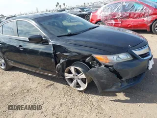 2013 Acura ILX Premium Pkg with VIN 19VDE1F5XDE003179, listed as a IAAI auction lot 41688274 with 186,470 mi miles. Bid and sale history available at carsss.com. Image 6.