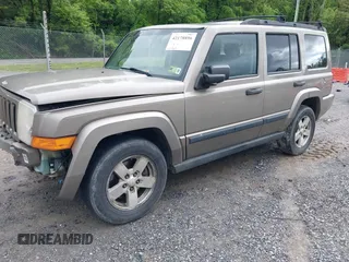 2006 Jeep Commander z VIN 1J8HG48K56C127919, wystawiony jako IAAI lot #42178896 z przebiegiem 151 865 mil mil oraz . Historia ofert i sprzedaży dostępna na DreamBid. Obrazek 17.