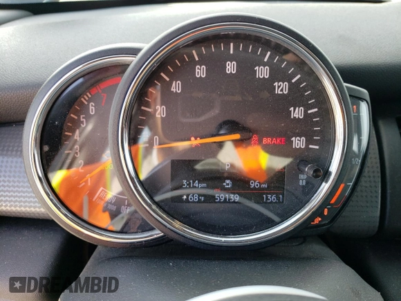 2021 MINI Hardtop 4 Door Oxford Edition with VIN WMWXU7C09M2N79553, listed as a Copart auction lot 84939724 with 59,139 mi miles and Salvage title. Bid and sale history available at DreamBid. Image 9.