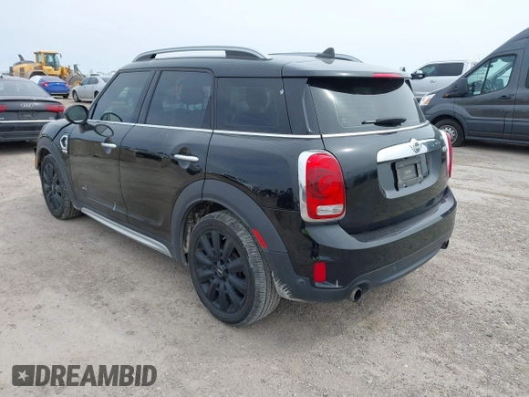 2019 MINI Countryman Cooper S with VIN WMZYT5C58K3E64351, listed as a IAAI auction lot 41739265 with 58,893 mi miles. Bid and sale history available at carsss.com. Image 3.