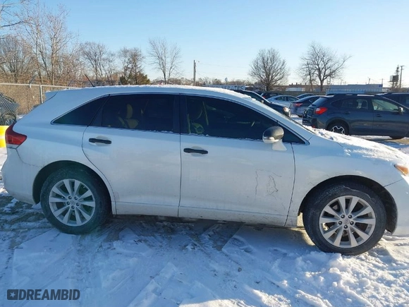 2015 Toyota Venza LE with VIN 4T3BA3BB1FU074859, listed as a IAAI auction lot 41433534 with NaN miles. Bid and sale history available at carsss.com. Image 14.