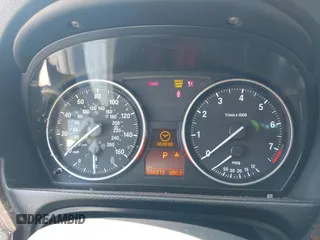 2006 BMW 3 Series 325i с VIN WBAVB13576KX51510, выставлен на аукционе IAAI как лот 42768678 с пробегом 236 318 миль миль и . История ставок и продаж доступна на DreamBid. Изображение 7.