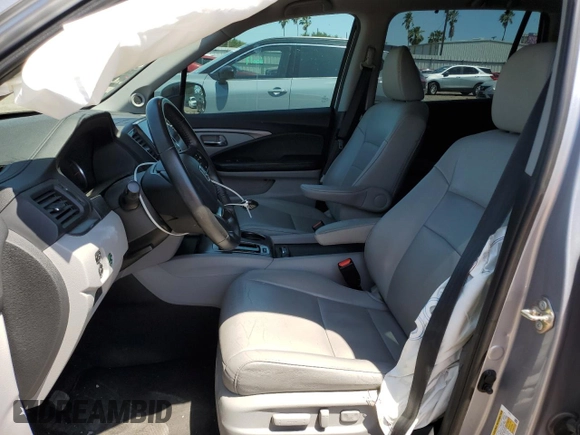 2020 Honda Pilot EX-L с VIN 5FNYF5H59LB010398, выставлен на аукционе Copart как лот 51812005 с пробегом 81 000 миль миль и Списание • Salvage title. История ставок и продаж доступна на DreamBid. Изображение 7.