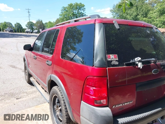 2004 Ford Explorer XLS z VIN 1FMZU62K94UB20225, wystawiony jako IAAI lot #42150936 z przebiegiem 350 358 mil mil oraz . Historia ofert i sprzedaży dostępna na DreamBid. Obrazek 3.