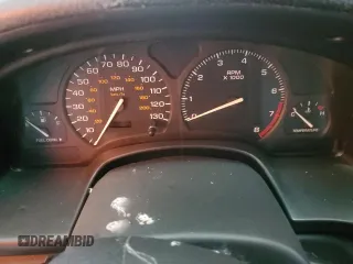 2001 Saturn LS z VIN 1G8JU52F81Y561891, wystawiony jako Copart lot #47767115 z przebiegiem Nie podano mil oraz Nie do naprawy • Non repairable. Historia ofert i sprzedaży dostępna na DreamBid. Obrazek 9.