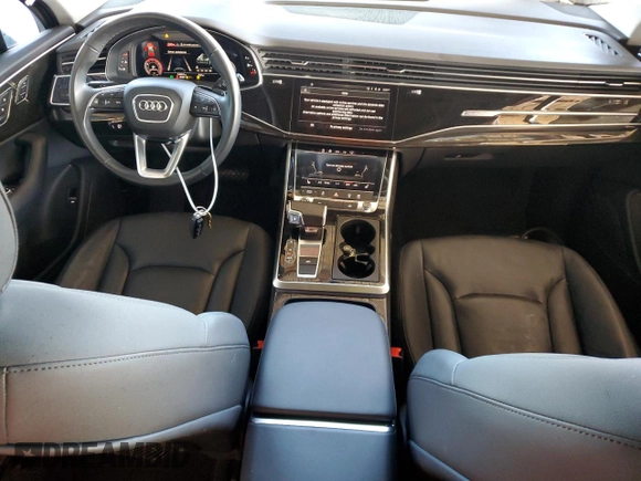 2022 Audi Q7 Premium z VIN WA1AXBF71ND021921, wystawiony jako Copart lot #86780594 z przebiegiem 10 653 mil mil oraz Szkoda całkowita • Salvage title. Historia ofert i sprzedaży dostępna na DreamBid. Obrazek 8.