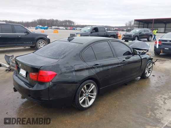 2012 BMW 3 Series 328i with VIN WBA3A5C56CF259220, listed as a IAAI auction lot 41833520 with 164,317 mi miles. Bid and sale history available at carsss.com. Image 4.