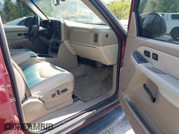 2003 Chevrolet Tahoe LT with VIN 1GNEC13Z93J234088, listed as a IAAI auction lot 42244167 with 183,070 mi miles and . Bid and sale history available at DreamBid. Image 5.