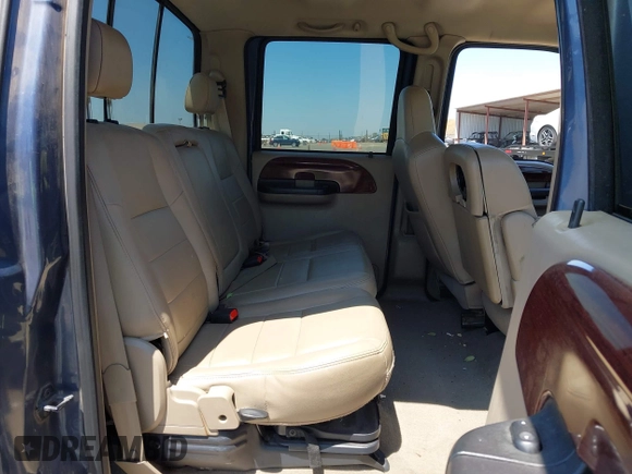2005 Ford F-250 XL with VIN 1FTSW21P45EC75041, listed as a IAAI auction lot 42227527 with 172,863 mi miles and . Bid and sale history available at DreamBid. Image 8.