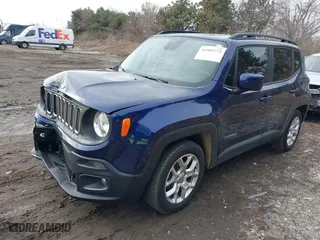 2017 Jeep Renegade Latitude with VIN ZACCJABB8HPG00950, listed as a IAAI auction lot 41505772 with 91,851 mi miles. Bid and sale history available at carsss.com. Image 17.