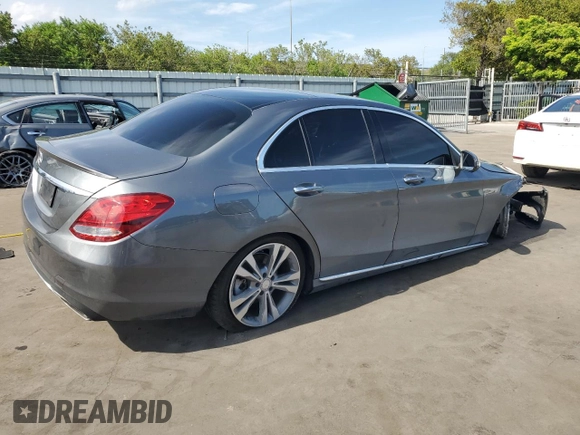 2017 Mercedes-Benz C 300 z VIN WDDWF4JB2HR248909, wystawiony jako Copart lot #58816205 z przebiegiem 117 423 mil mil oraz Szkoda całkowita • Salvage title. Historia ofert i sprzedaży dostępna na DreamBid. Obrazek 3.