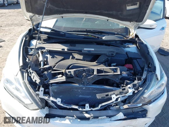 2016 Nissan Altima 2.5 S with VIN 1N4AL3AP9GC126848, listed as a IAAI auction lot 40687085 with 93,044 mi miles. Bid and sale history available at carsss.com. Image 10.