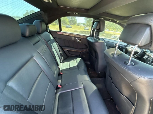 2011 Mercedes-Benz E 350 Luxury with VIN WDDHF8HB1BA397999, listed as a Copart auction lot 55531115 with 157,257 mi miles and Clean Title. Bid and sale history available at DreamBid. Image 6.