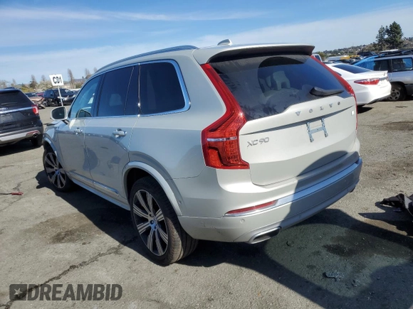2021 Volvo XC90 Inscription Expression with VIN YV4BR00L9M1676419, listed as a Copart auction lot 46947514 with 56,090 mi miles. Bid and sale history available at carsss.com. Image 2.