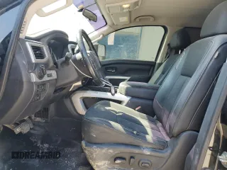 2019 Nissan Titan XD SV with VIN 1N6BA1F46KN520227, listed as a Copart auction lot 74731904 with 110,930 mi miles and Salvage Title. Bid and sale history available at carsss.com. Image 7.