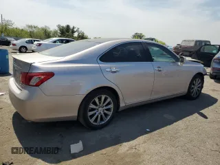 2007 Lexus ES 350 with VIN JTHBJ46G772014122, listed as a Copart auction lot 54010015 with 132,420 mi miles and Salvage Title. Bid and sale history available at carsss.com. Image 3.
