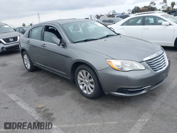 2012 Chrysler 200 Touring with VIN 1C3CCBBB6CN206059, listed as a IAAI auction lot 41882286 with 77,930 mi miles. Bid and sale history available at carsss.com. Image 1.
