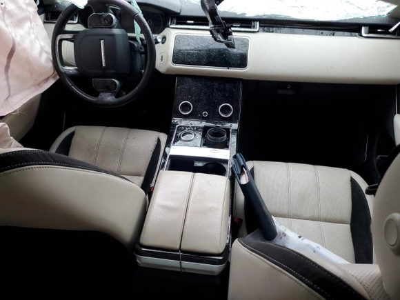 2020 Land Rover Range Rover Velar S with VIN SALYB2EX0LA247251, listed as a Copart auction lot 43479705 with 0 mi miles and Non Repairable. Bid and sale history available at carsss.com. Image 8.