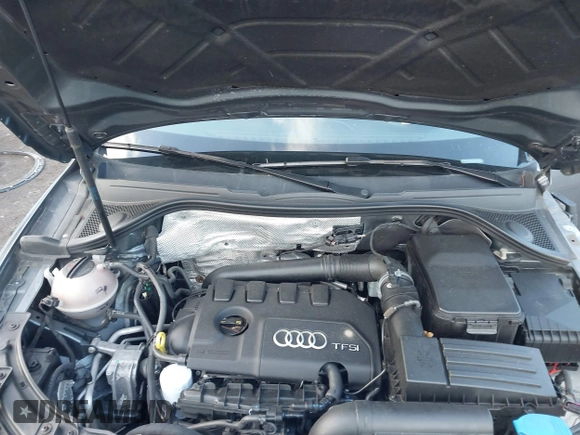 2016 Audi Q3 Premium Plus with VIN WA1EFCFS8GR007809, listed as a IAAI auction lot 41752028 with 102,774 mi miles. Bid and sale history available at carsss.com. Image 10.