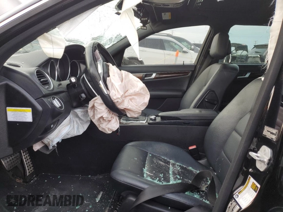 2014 Mercedes-Benz C 250 Sport with VIN WDDGF4HB0EG243970, listed as a Copart auction lot 46262115 with 103,734 mi miles and Salvage title. Bid and sale history available at DreamBid. Image 7.