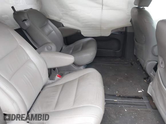 2015 Toyota Sienna LE AAS с VIN 5TDKK3DCXFS533200, выставлен на аукционе IAAI как лот 42123768 с пробегом 136 316 миль миль и . История ставок и продаж доступна на DreamBid. Изображение 8.