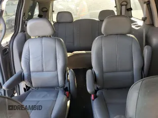 2000 Ford Windstar SEL with VIN 2FMZA5340YBB56738, listed as a Copart auction lot 70502084 with 89,457 mi miles and Salvage Title. Bid and sale history available at carsss.com. Image 10.