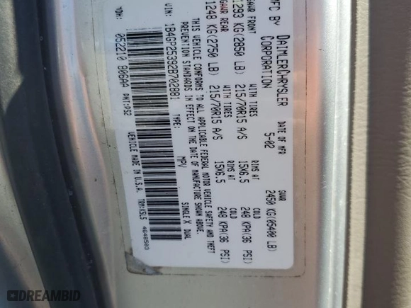 2002 Dodge Caravan SE with VIN 1B4GP25392B702881, listed as a Copart auction lot 47393915 with 138,323 mi miles and Salvage Title. Bid and sale history available at carsss.com. Image 13.