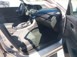 2014 Honda Accord LX z VIN 1HGCR2F34EA215772, wystawiony jako IAAI lot #42262416 z przebiegiem 104 029 mil mil oraz . Historia ofert i sprzedaży dostępna na DreamBid. Obrazek 5.