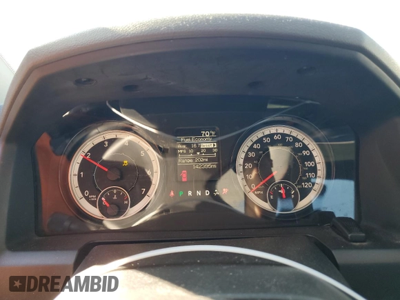 2017 Ram 1500 Express z VIN 3C6RR6KT3HG529951, wystawiony jako Copart lot #88148905 z przebiegiem 142 395 mil mil oraz Szkoda całkowita • Salvage title. Historia ofert i sprzedaży dostępna na DreamBid. Obrazek 9.