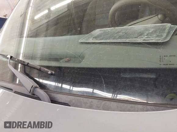 2001 Toyota Avalon XL with VIN 4T1BF28B01U162970, listed as a IAAI auction lot 41824530 with 255,051 mi miles and . Bid and sale history available at DreamBid. Image 13.
